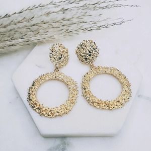 3/$20🍁Gold Color Large Geometric Earrings